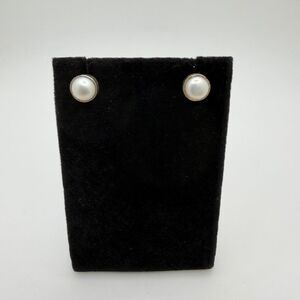 Sterling Silver, 7mm genuine pearl stud earrings!